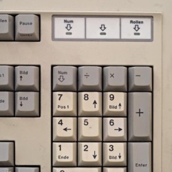 Clavier Essential Vert