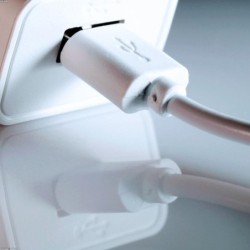 Hub USB Essential Gris